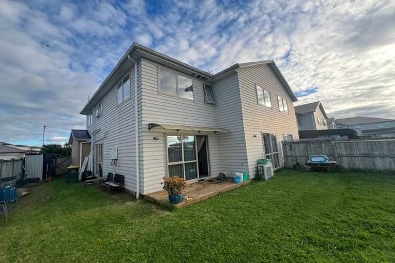 Photo of property in 9 Rosewell Crescent, Flat Bush, Auckland, 2019