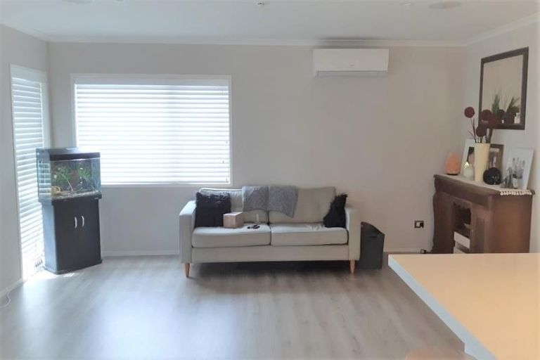 Photo of property in 11 Millbrae Place, Pokeno, 2402