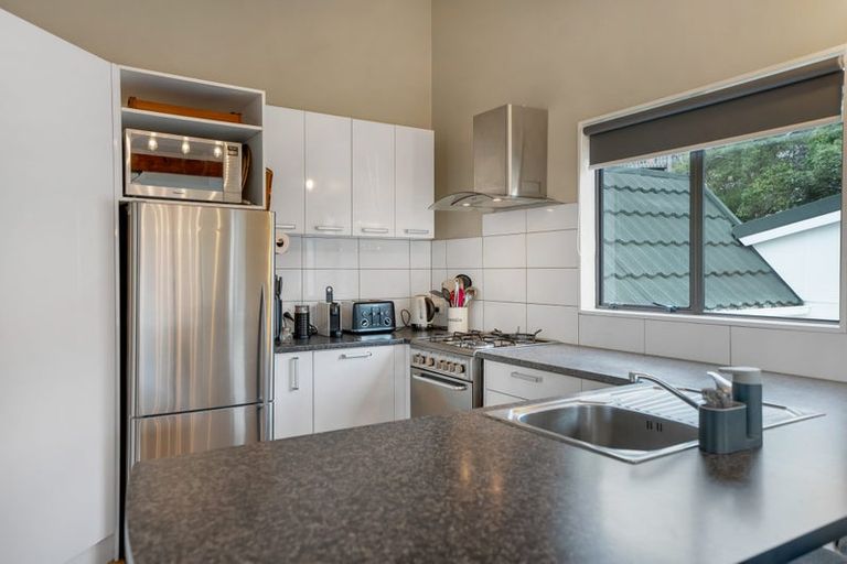 Photo of property in 27b Shackle Lane, Whitby, Porirua, 5024