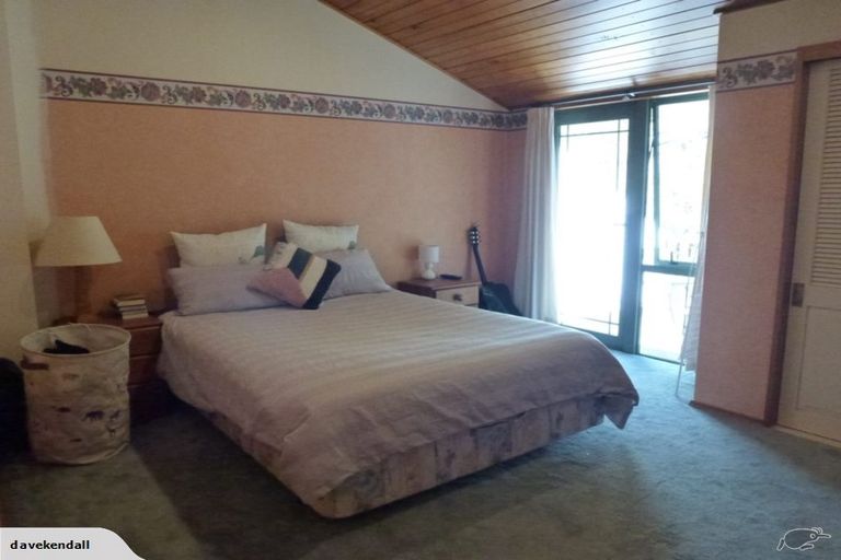 Photo of property in 1a Caples Place, Fernhill, Queenstown, 9300