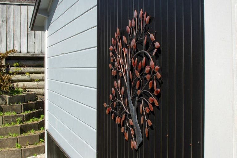 Photo of property in 191a Waitaha Road, Welcome Bay, Tauranga, 3112