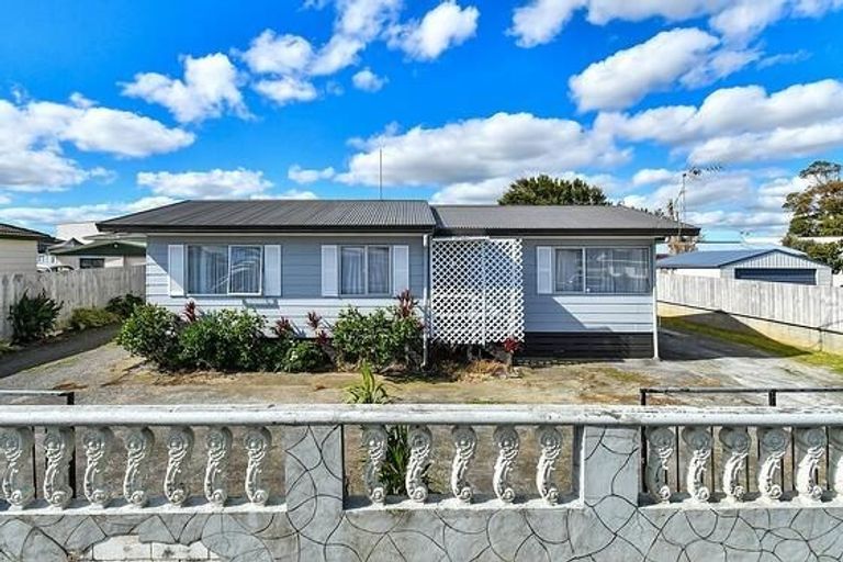 Photo of property in 13 Dunstan Place, Otara, Auckland, 2023