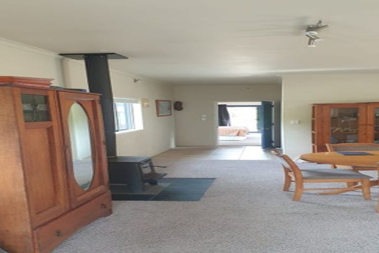 Photo of property in 1534 Ngunguru Road, Ngunguru, Whangarei, 0173