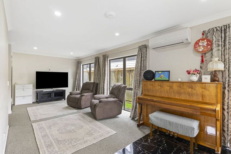 Photo of property in 87a Oxford Terrace, Epuni, Lower Hutt, 5011