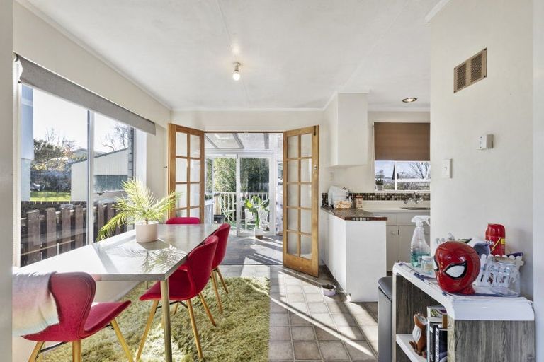 Photo of property in 11 Pirinoa Street, Feilding, 4702