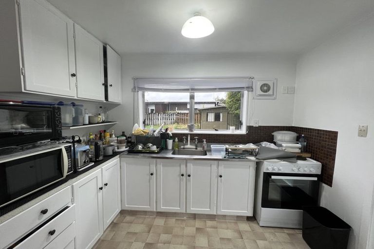 Photo of property in 50c Braid Road, St Andrews, Hamilton, 3200