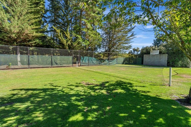 Photo of property in 854 Hoskyns Road, West Melton, Christchurch, 7675