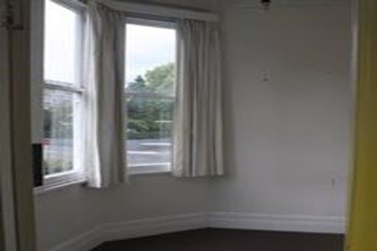 Photo of property in 1 Lovelock Avenue, North Dunedin, Dunedin, 9016