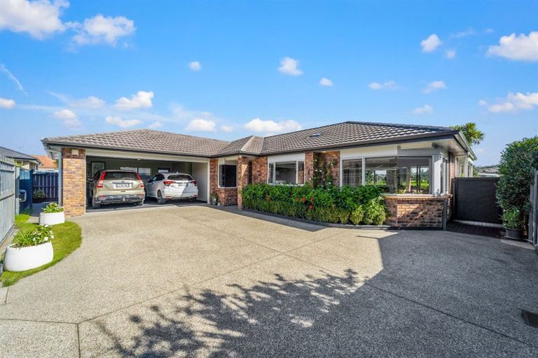 Photo of property in 232a Centreway Road, Orewa, 0931