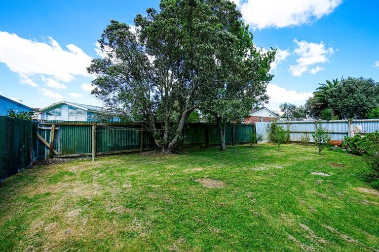 Photo of property in 13 Birdwood Road, Pukekohe, 2120