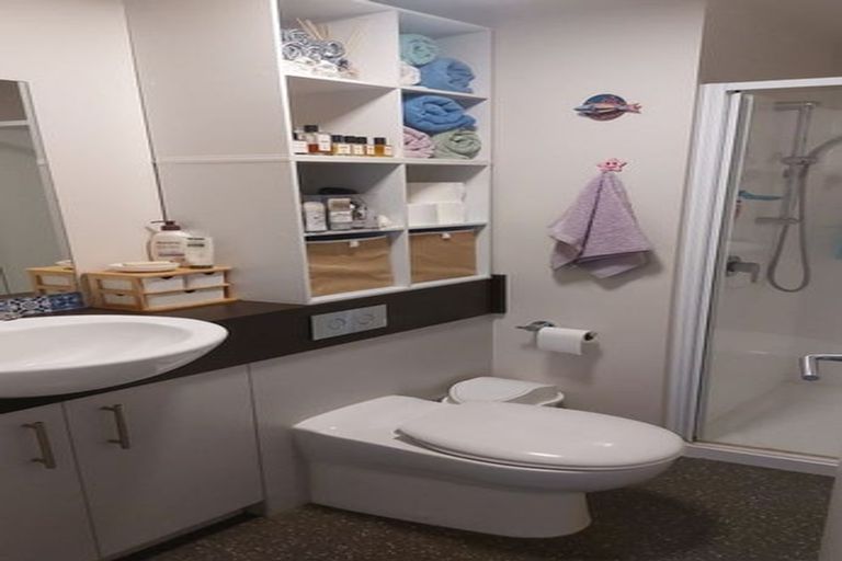 Photo of property in The Peak Apartments, 403/170 Taranaki Street, Te Aro, Wellington, 6011