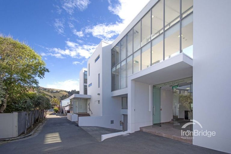 Photo of property in 1/22 Esplanade, Sumner, Christchurch, 8081