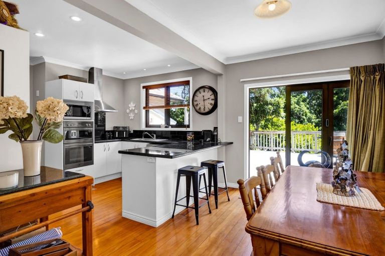 Photo of property in 11 Lynton Street, Upper Vogeltown, New Plymouth, 4310