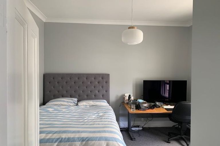 Photo of property in 11 Danube Street, Island Bay, Wellington, 6023