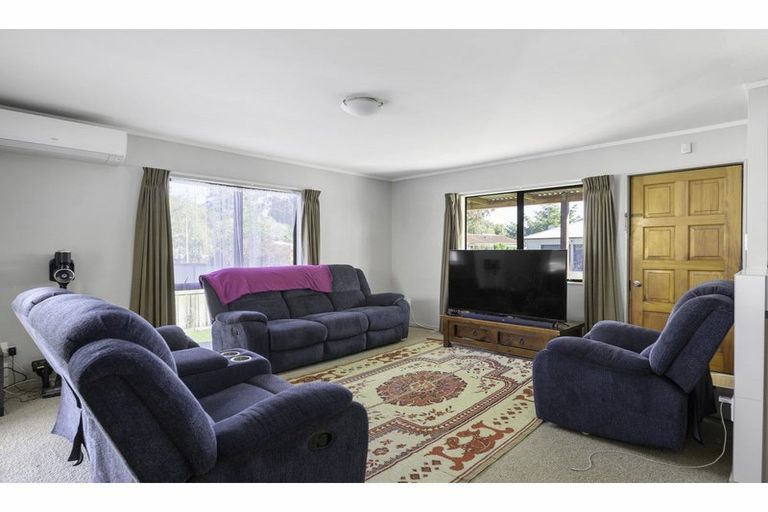 Photo of property in 3 Ensign Place, Flagstaff, Hamilton, 3210