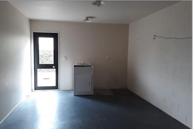 Photo of property in 10 Burdale Street, Riccarton, Christchurch, 8011