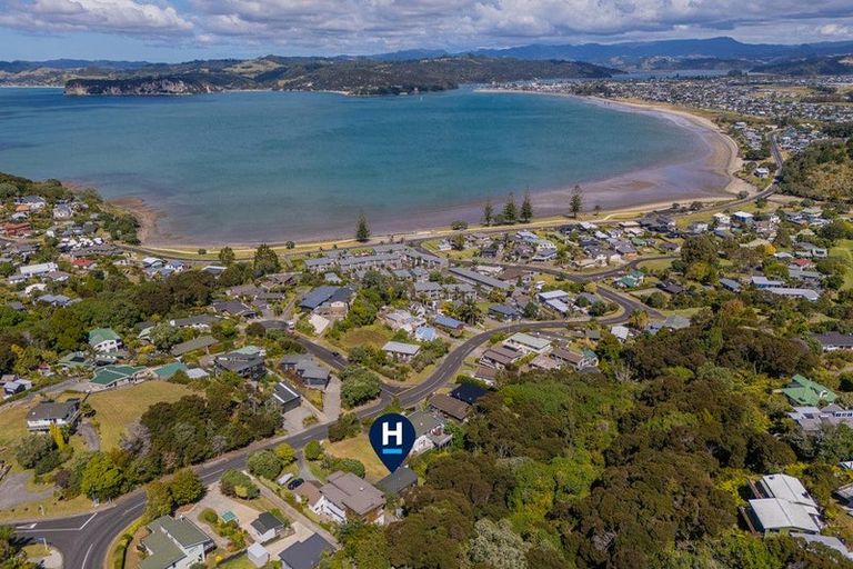 Photo of property in 44 Centennial Drive, Whitianga, 3510