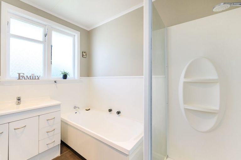 Photo of property in 6 Pharazyn Street, Feilding, 4702