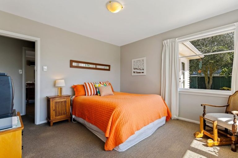 Photo of property in 50 Worthy Street, Ilam, Christchurch, 8041