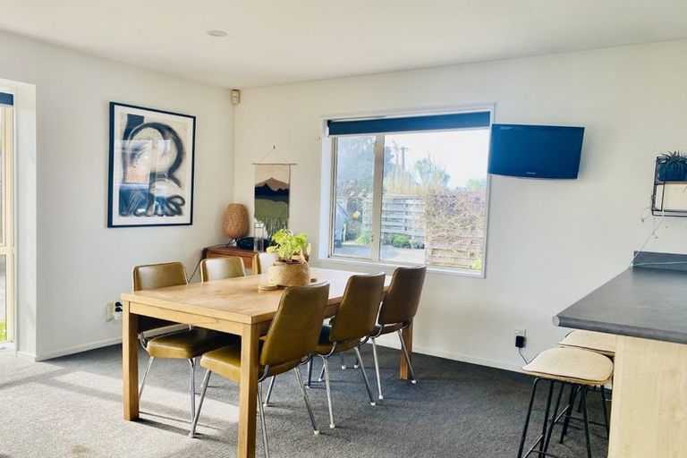 Photo of property in 21 Blake Street, New Brighton, Christchurch, 8061