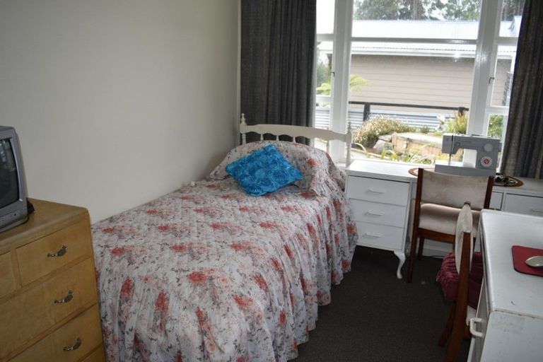 Photo of property in 146 Brougham Street, Westport, 7825