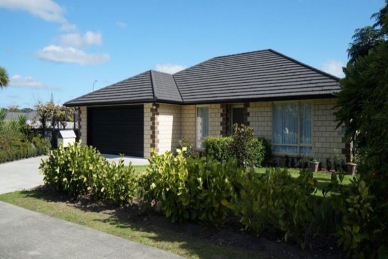 Photo of property in 52 Tamure Place, Ruakaka, 0116