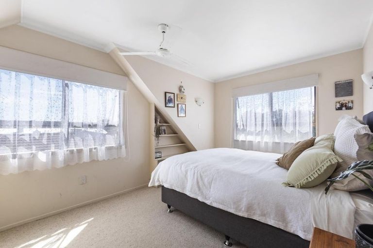 Photo of property in 48 Chaucer Street, Leamington, Cambridge, 3432