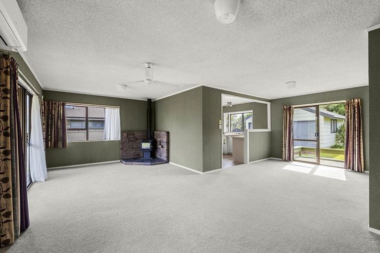 Photo of property in 124 Stanley Avenue, Te Aroha, 3320