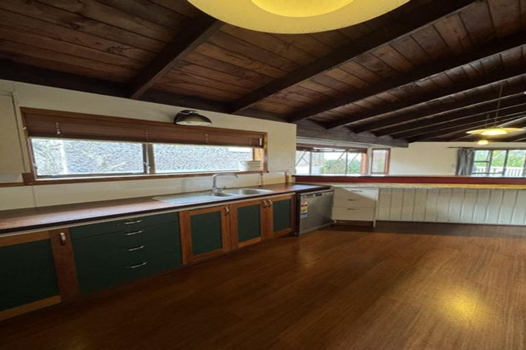 Photo of property in 166 Glamorgan Drive, Torbay, Auckland, 0630