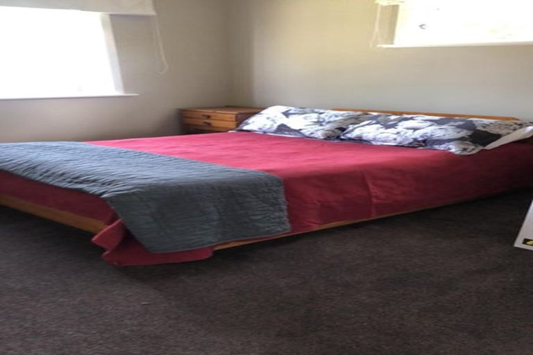 Photo of property in 18 Exchange Street, Ebdentown, Upper Hutt, 5018