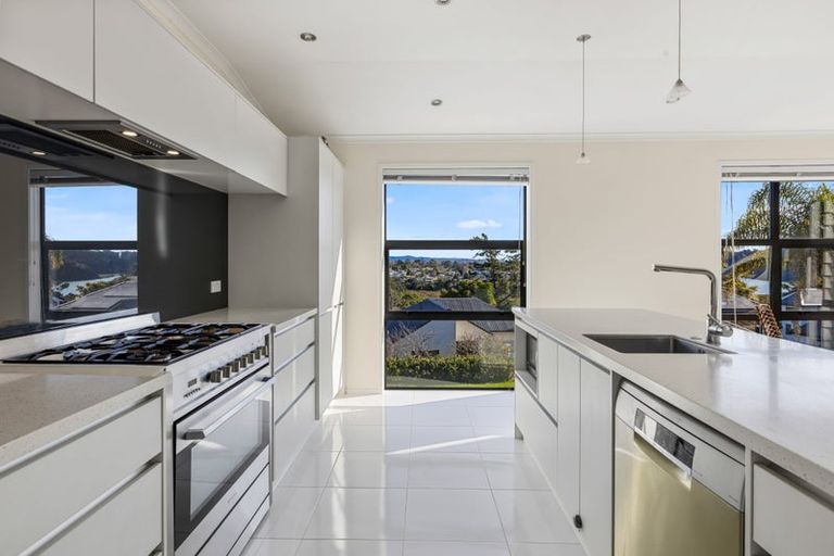Photo of property in 78 Pemberton Avenue, Bayview, Auckland, 0629