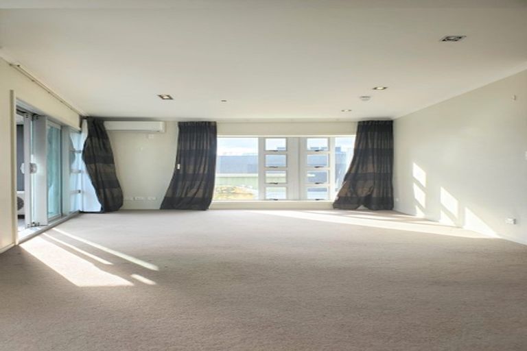 Photo of property in Bellagio Apartments, 39 Taranaki Street, Te Aro, Wellington, 6011