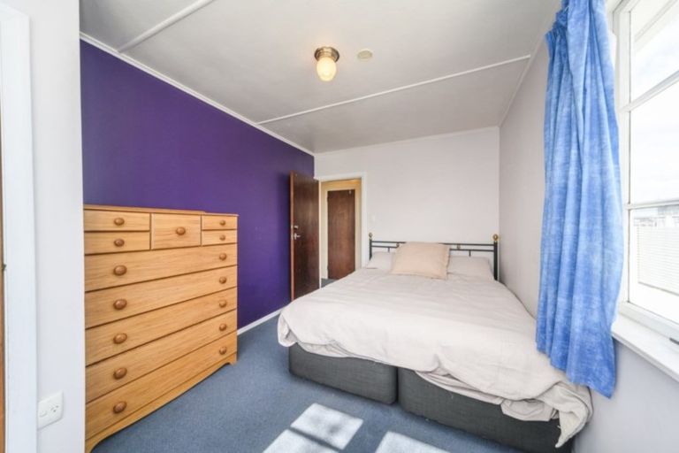 Photo of property in 918 Tremaine Avenue, Roslyn, Palmerston North, 4414