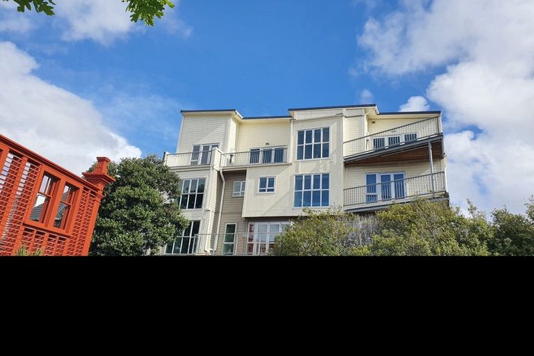 Photo of property in 72 Webb Street, Te Aro, Wellington, 6011