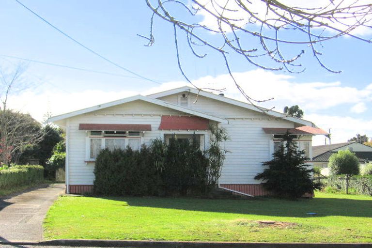 Photo of property in 2 Oranga Road, Kensington, Whangarei, 0112