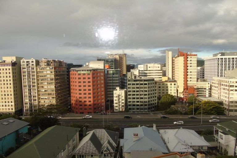 Photo of property in 21af1 Talavera Terrace, Kelburn, Wellington, 6012