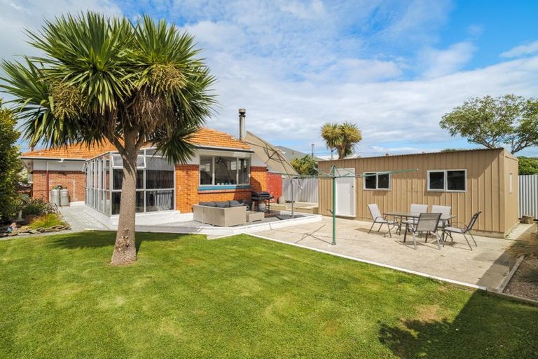 Photo of property in 18 Crest Street, Tainui, Dunedin, 9013