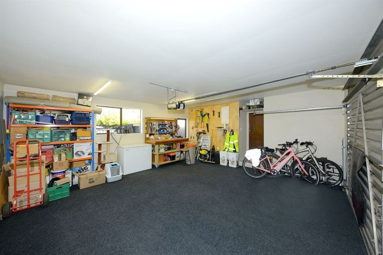 Photo of property in 43 Westmont Street, Ilam, Christchurch, 8041