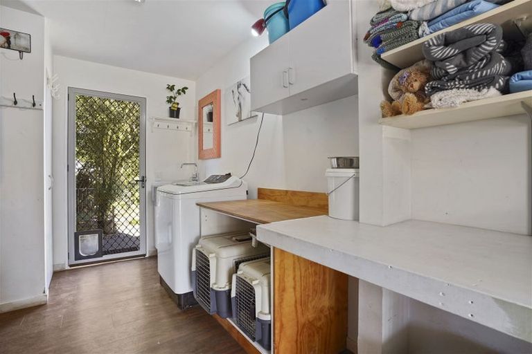 Photo of property in 27 Loburn Whiterock Road, Loburn, Rangiora, 7472