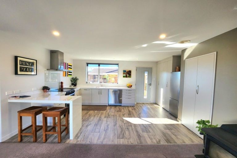 Photo of property in 8 Oakleigh Crescent, Oamaru North, Oamaru, 9400