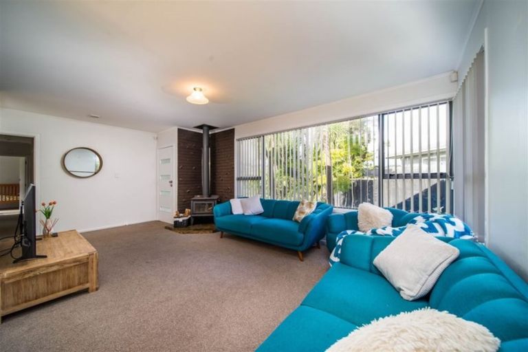 Photo of property in 57 Dominion Road, Papakura, 2110