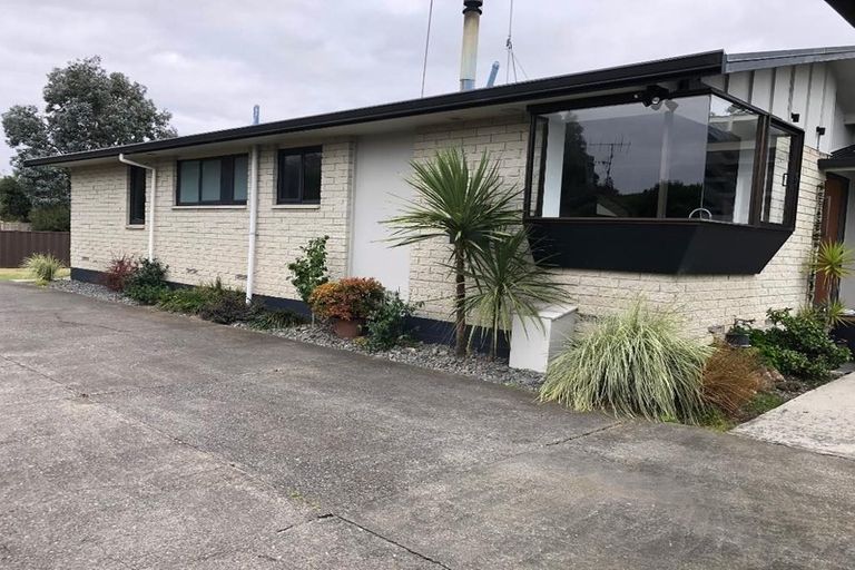 Photo of property in 6 Glenbank Road, Te Awanga, 4102