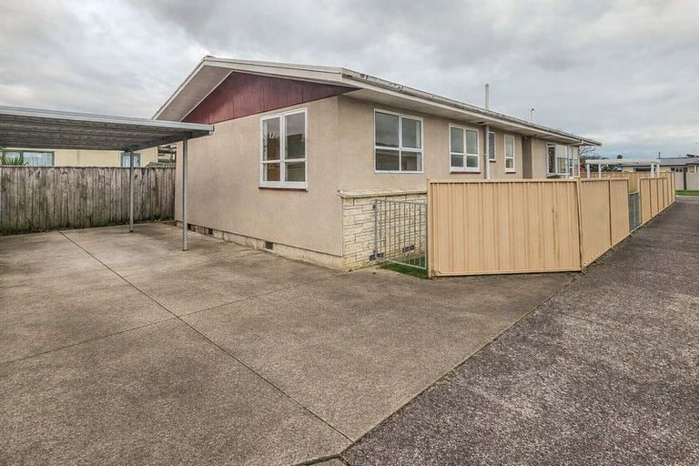 Photo of property in 15 Wharerangi Road, Tamatea, Napier, 4112