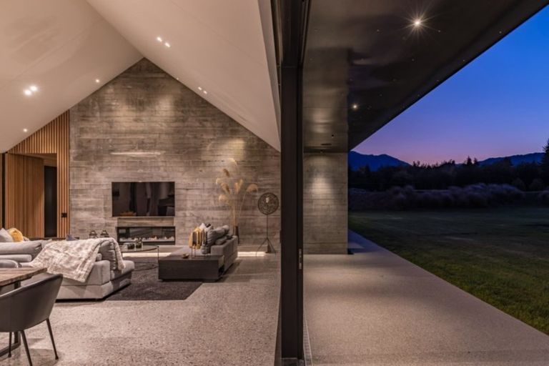 Photo of property in 5 Korimako Road, Speargrass Flat, Queenstown, 9371