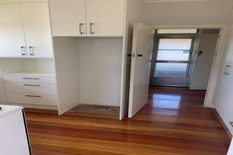 Photo of property in 12 Quebec Road, Milford, Auckland, 0620