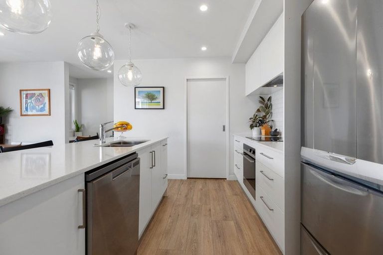 Photo of property in 41 Saint Pauls Drive, Brookfield, Tauranga, 3110