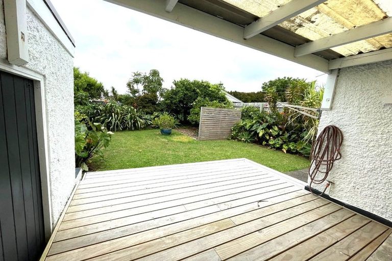 Photo of property in 57 Fitzroy Road, Fitzroy, New Plymouth, 4312