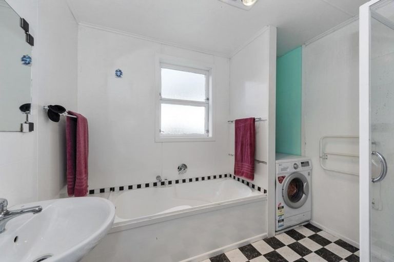 Photo of property in 188 Studholme Street, Morrinsville, 3300