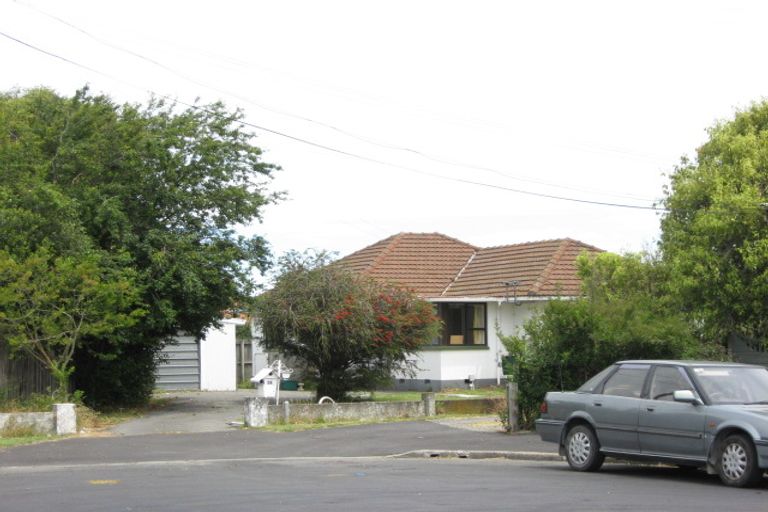 Photo of property in 24 Hart Street, Woolston, Christchurch, 8023