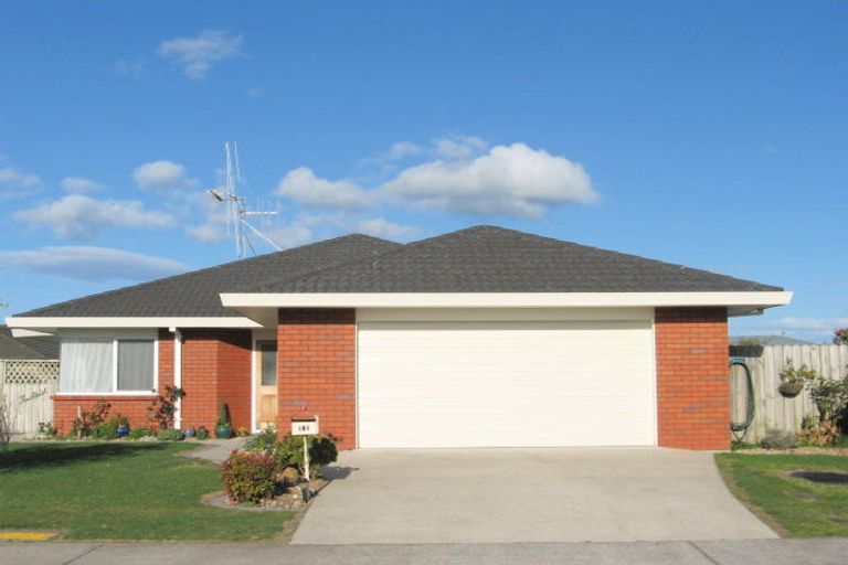 Photo of property in 11 Beachlands Place, Papamoa Beach, Papamoa, 3118